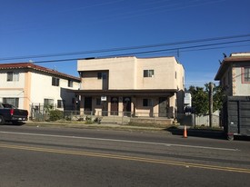 1462 Magnolia Ave Apartments