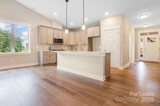 21 Craftsman Overlook Rdg in Avery Creek, NC - Foto de edificio - Building Photo