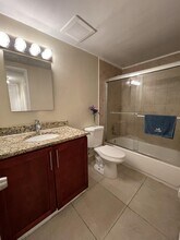 3700 NW 21st St in Lauderdale Lakes, FL - Building Photo - Building Photo