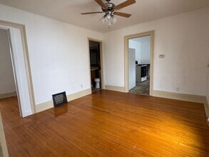 654 Jefferson St in Oshkosh, WI - Building Photo - Building Photo