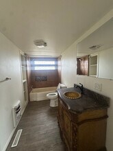 11991 S Edmondson Rd in Gentry, AR - Foto de edificio - Building Photo