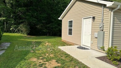 112 Bennett Ln in Oak Ridge, TN - Building Photo - Building Photo