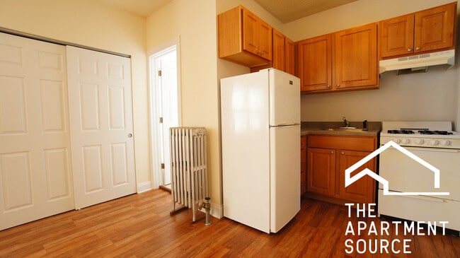 1732 N Humboldt Blvd, Unit 3