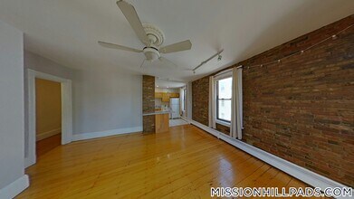 1540 Tremont St in Boston, MA - Building Photo - Building Photo