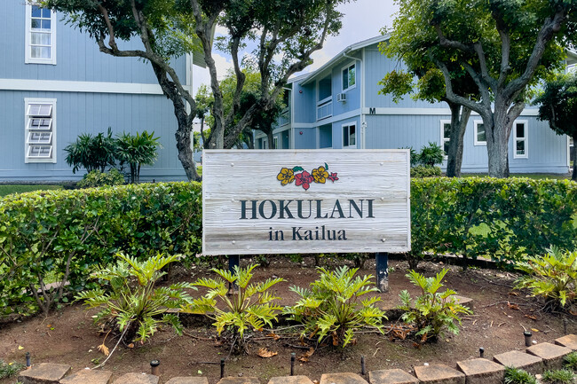 Hokulani in Kailua in Kailua, HI - Foto de edificio - Building Photo