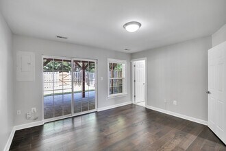 15598 Avocet Loop in Woodbridge, VA - Building Photo - Building Photo