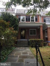 3748 W St NW in Washington, DC - Building Photo - Building Photo