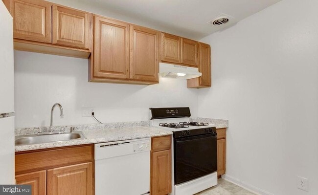 7997 Audubon Ave in Alexandria, VA - Building Photo - Building Photo