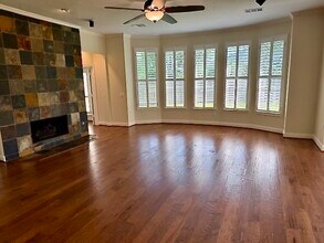 1810 Rippling Water Ct in Sugar Land, TX - Building Photo - Building Photo