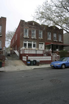 210 E 96th St in Brooklyn, NY - Building Photo