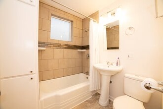 815 7th Ave N in Great Falls, MT - Foto de edificio - Building Photo