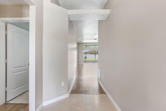2010 Shelbourne Ct in Wesley Chapel, FL - Building Photo - Building Photo