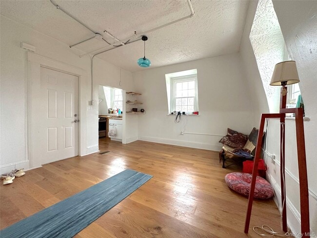 56 Dubois St in Newburgh, NY - Building Photo - Building Photo