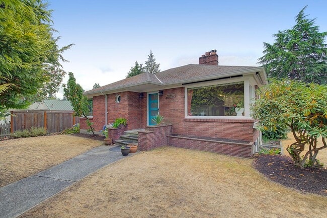 property at 9126 Bowdoin Way