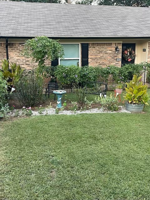 property at 2804 Red Gum Gap