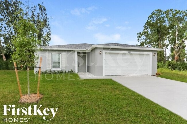 1062 SW Fenway Rd