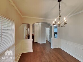 6027 Briggs Dr in Charlotte, NC - Building Photo - Building Photo