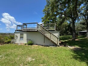 341 Pitts Bayshore Dr in Freeport, FL - Building Photo - Building Photo