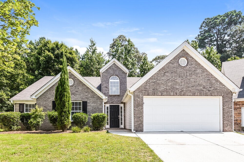 3771 Bogan Mill Rd NE in Buford, GA - Building Photo