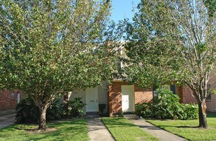 4017 Georgetown Dr in Metairie, LA - Building Photo