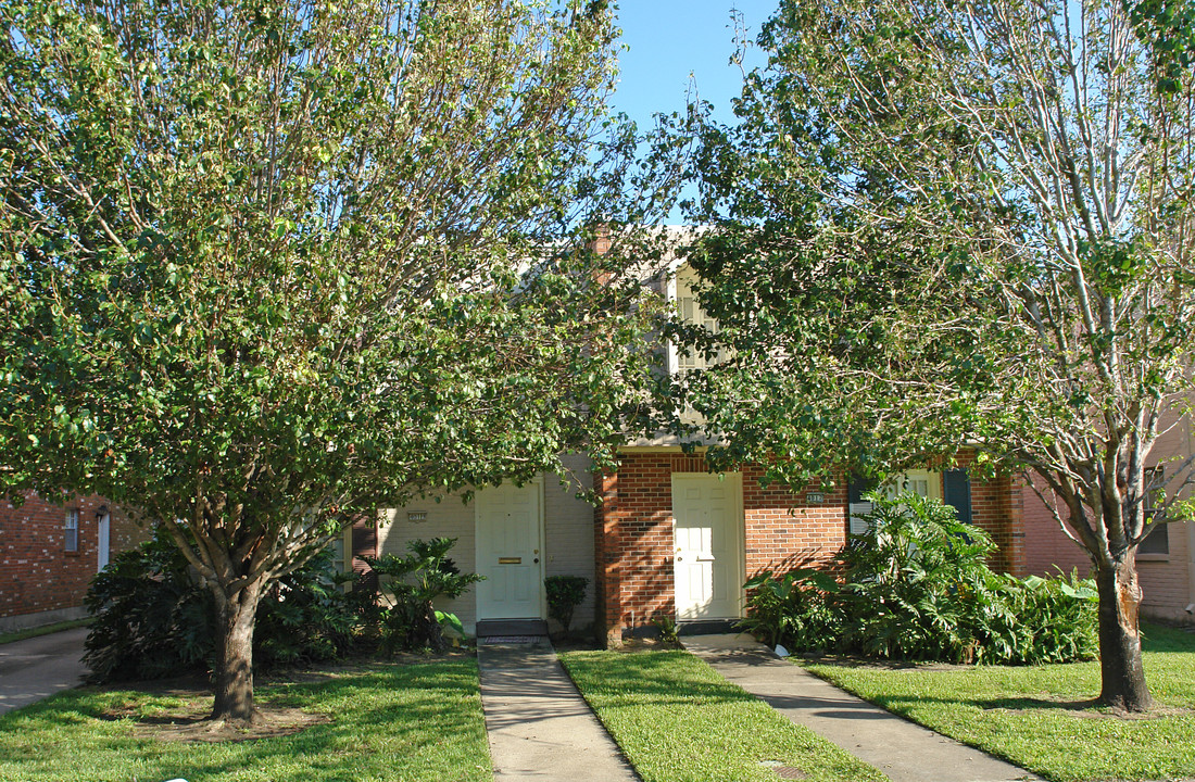 4017 Georgetown Dr in Metairie, LA - Building Photo