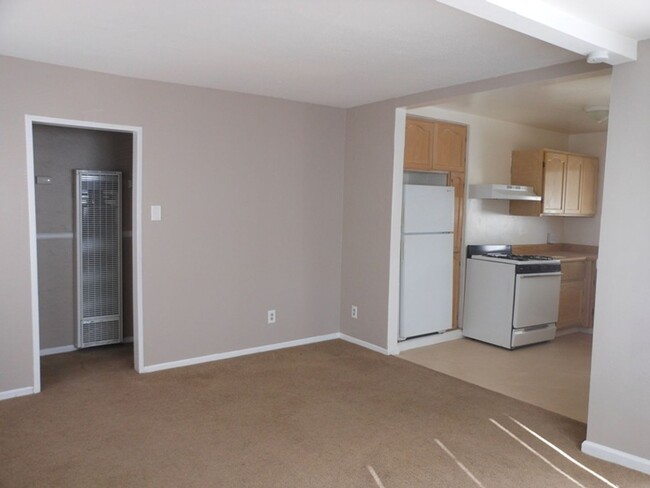 822 10th St in Imperial Beach, CA - Building Photo - Building Photo