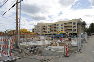 The Barcelona at Beaverton in Beaverton, OR - Building Photo - Building Photo