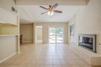 306 Corral Ln in Austin, TX - Building Photo - Building Photo