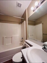 1707 S Calhoun St in Tallahassee, FL - Building Photo - Building Photo