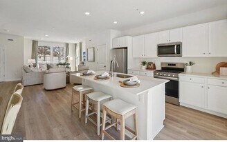 111 Spencer Way in Gibbsboro, NJ - Building Photo