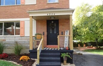 4924 Kelsch Ln in Cincinnati, OH - Building Photo - Building Photo