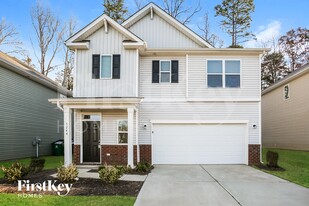 3244 Newell Vlg Dr in Charlotte, NC - Building Photo