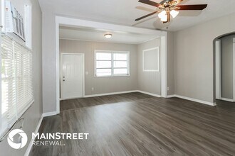 840 High St, Unit 27G in West Palm Beach, FL - Building Photo - Building Photo