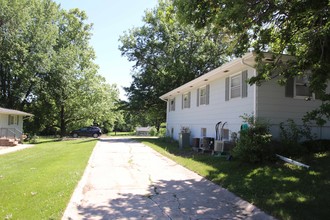 413 E Main St in Lamoni, IA - Building Photo - Building Photo