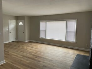 1066 Northview Dr in Wooster, OH - Building Photo - Building Photo