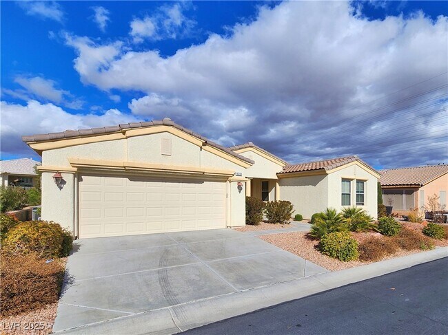 10224 TRESOR Ct in Las Vegas, NV - Building Photo - Building Photo