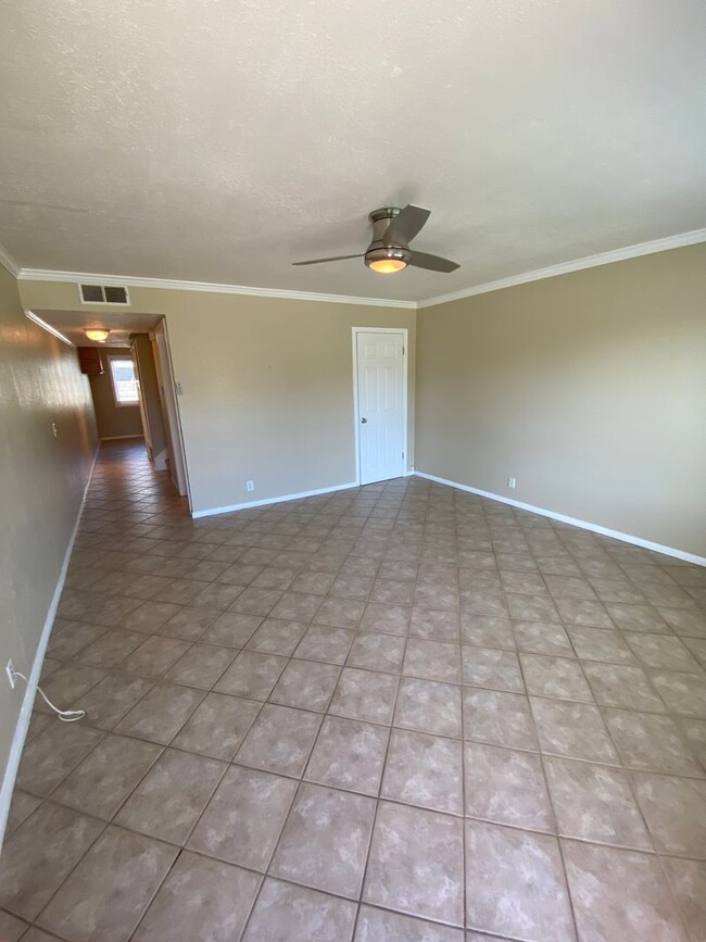 4718 Arena Cir in Huntington Beach, CA - Building Photo - Building Photo
