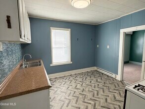 7 Micklas St in Mechanicville, NY - Building Photo - Building Photo