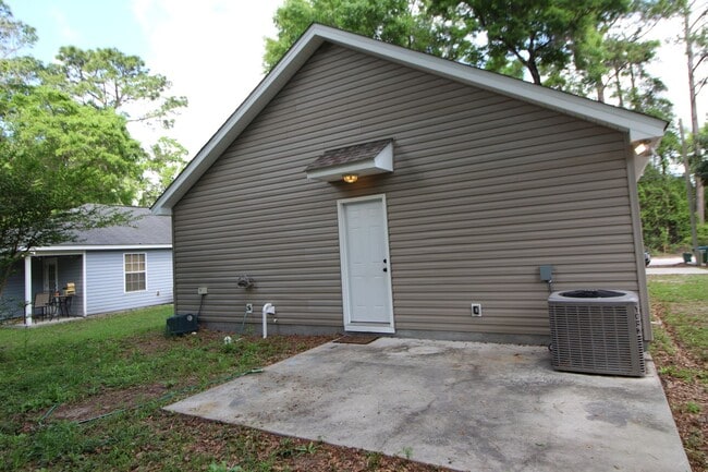 property at 27 Mohawk Trail