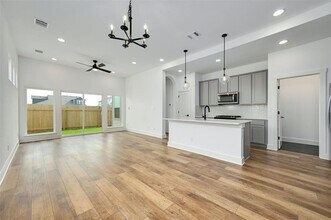 8575 Wellspring Loop in Round Rock, TX - Building Photo - Building Photo