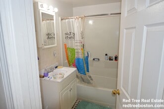 62 Egmont St in Brookline, MA - Building Photo - Building Photo