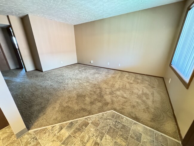 property at 1800 Knox St