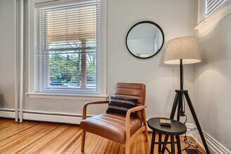 1660 N Gaylord St in Denver, CO - Building Photo - Building Photo