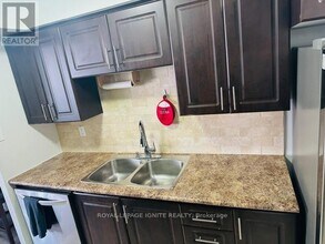 1210 Radom St in Pickering, ON - Building Photo - Building Photo