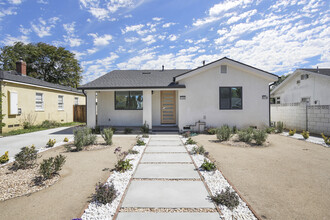 6308 Costello Ave in Van Nuys, CA - Building Photo - Building Photo