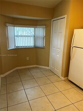 2911 SE 13th Ave in Homestead, FL - Foto de edificio - Building Photo