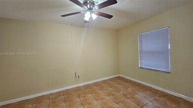 1848 Madison St in Hollywood, FL - Building Photo - Building Photo