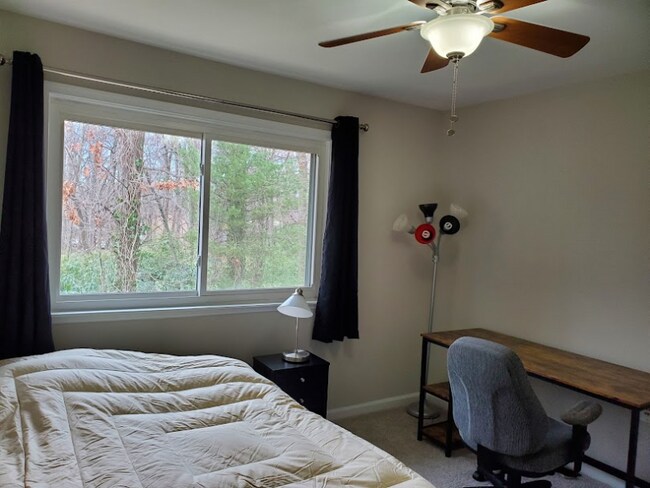 2283 Emerald Heights Ct photo'