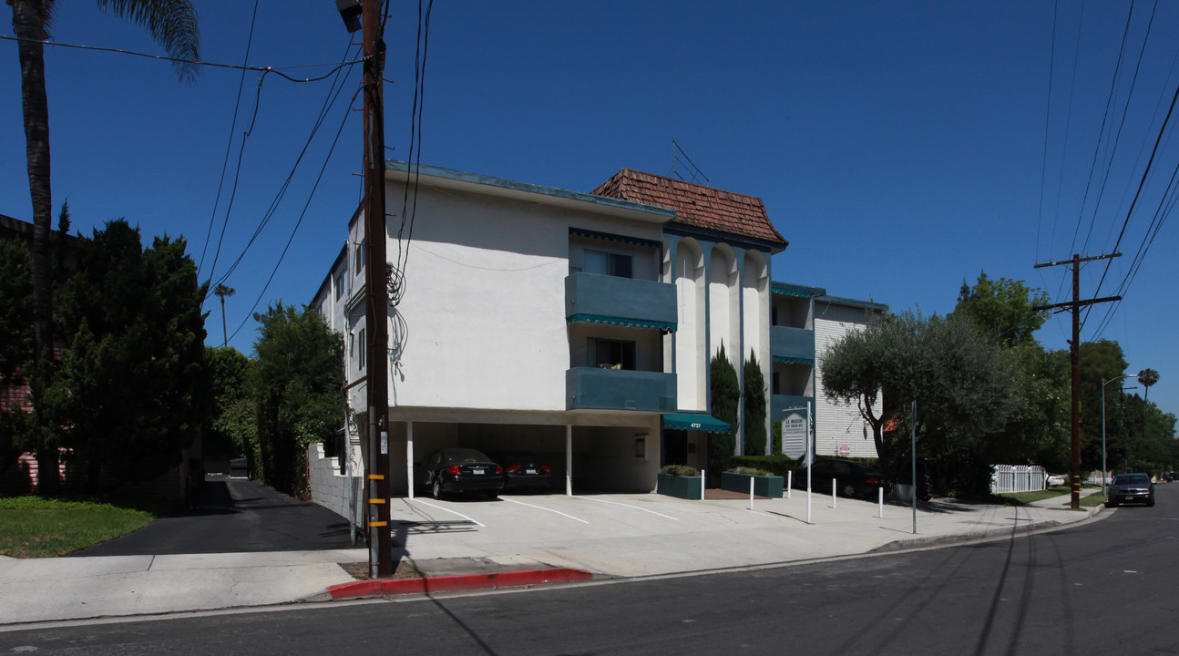 La Maison in Sherman Oaks, CA - Building Photo