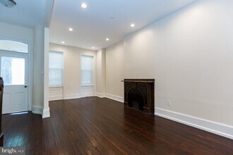1320 E Columbia Ave in Philadelphia, PA - Building Photo - Building Photo